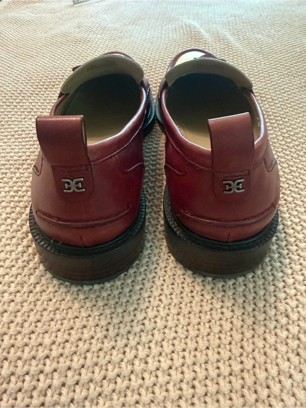Sam Edelman Caylia Tassel Loafers in Burgundy and White Leather size 9.5